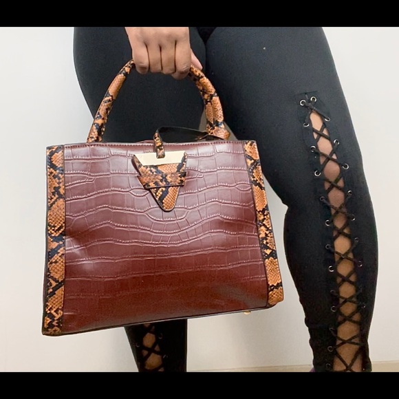 Color Block Shoulder Bag & Wallet - Picture 2 of 5